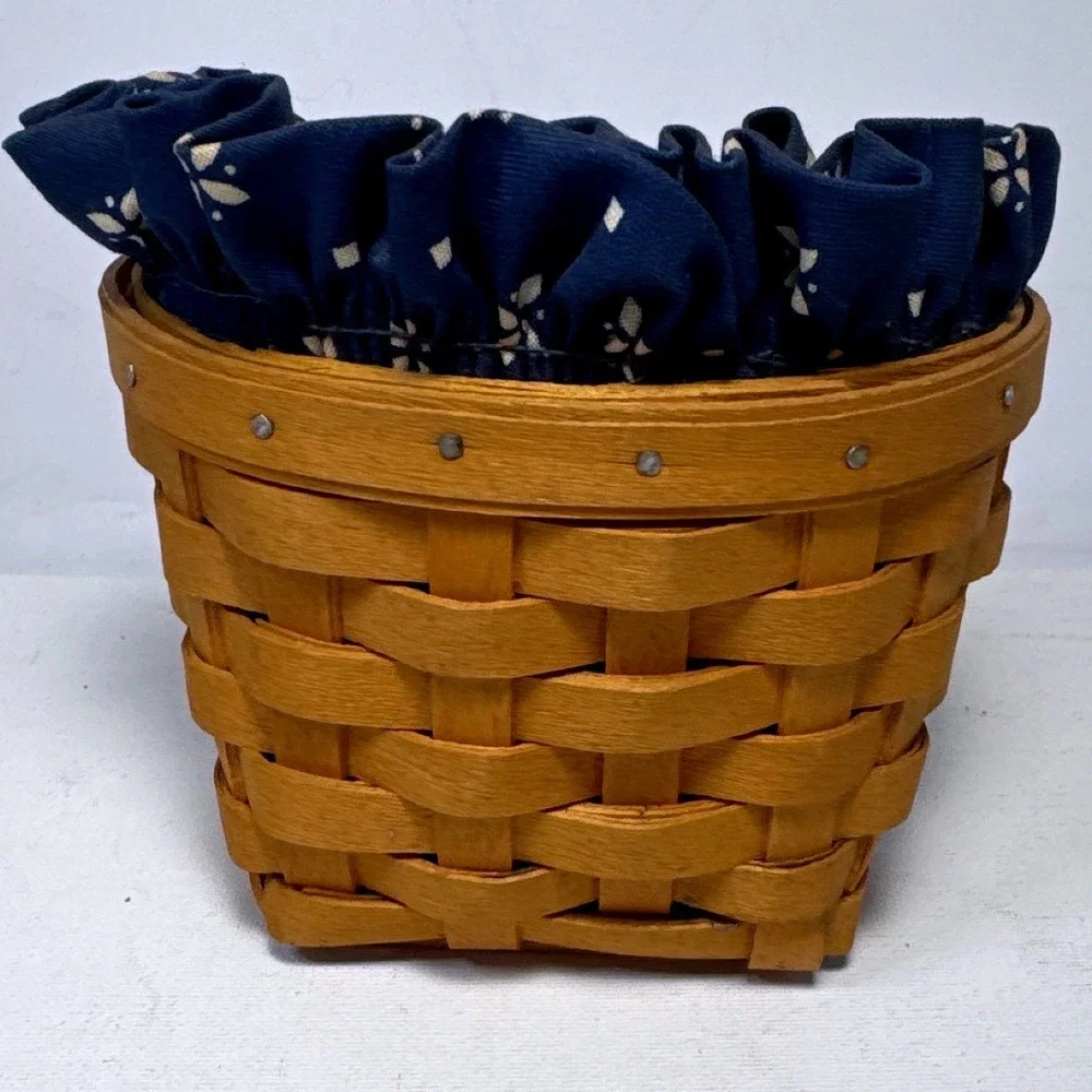 Longaberger Wall Basket 1988 Brown Navy Blue Excellent Handwoven Floral Liner